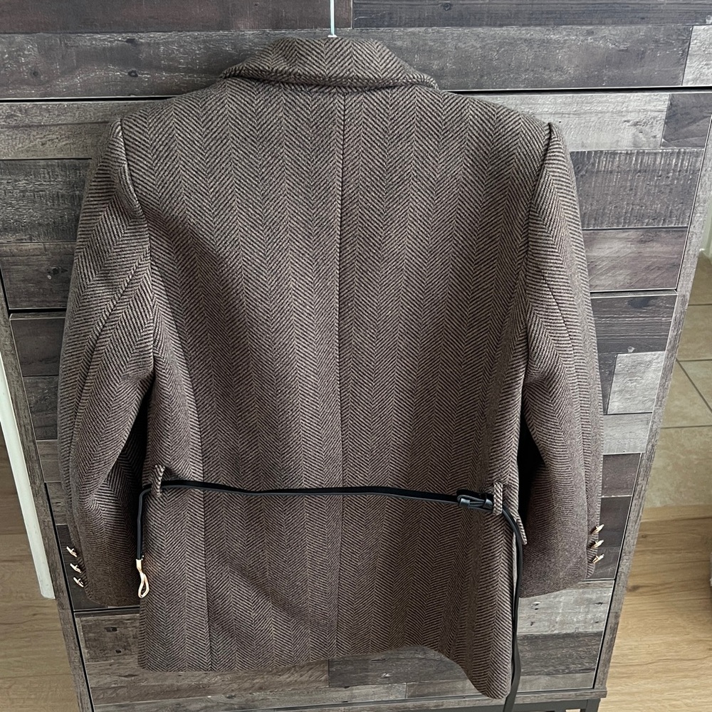 Commense Brown Double-Breasted Blazer - Picture 4 of 6